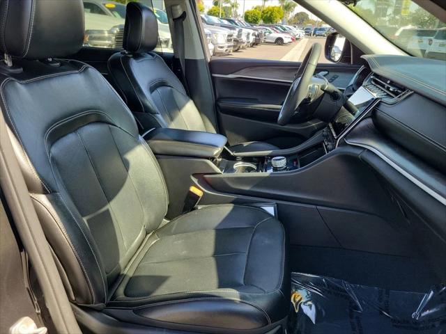2023 Jeep Grand Cherokee L Limited 4x2