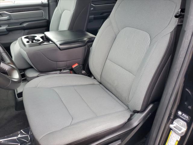 2022 Ram 1500 Big Horn Crew Cab 4x2 5'7" Box