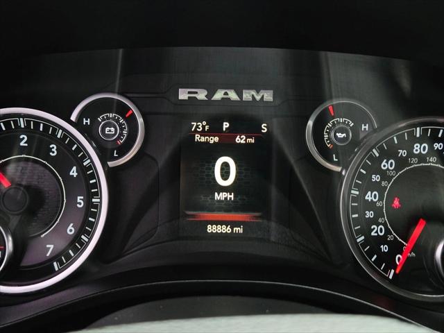 2020 Ram 1500 Big Horn Crew Cab 4x4 5'7" Box