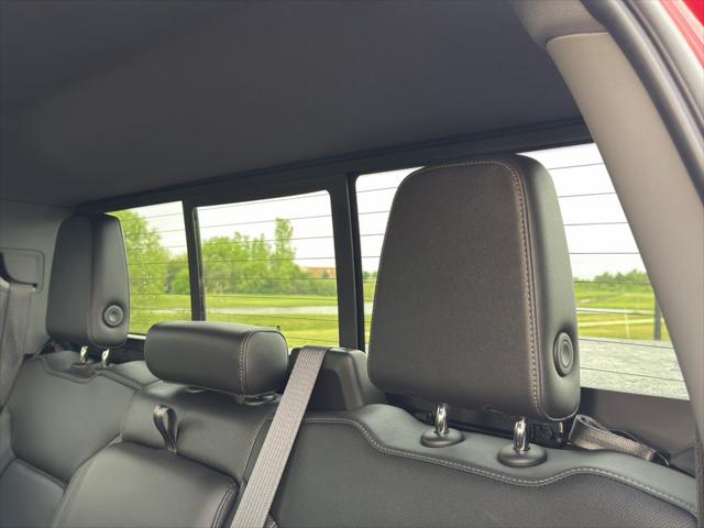 2021 Chevrolet Silverado 1500 4WD Crew Cab Short Bed LTZ