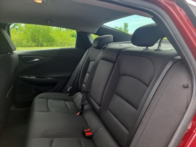 2017 Chevrolet Malibu 1LT