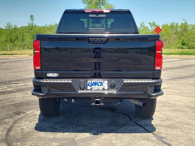 2025 Chevrolet Silverado 2500HD 4WD Crew Cab Standard Bed LT