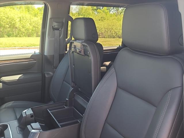 2025 Chevrolet Silverado 2500HD 4WD Crew Cab Standard Bed LT