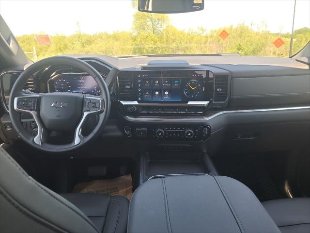 2025 Chevrolet Silverado 2500HD 4WD Crew Cab Standard Bed LT