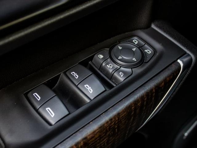 2020 GMC Sierra 2500HD 4WD Crew Cab Standard Bed Denali