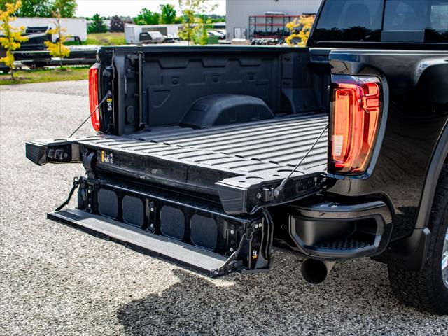 2020 GMC Sierra 2500HD 4WD Crew Cab Standard Bed Denali