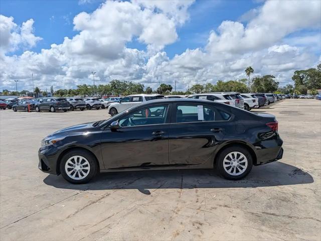 2023 Kia Forte LX
