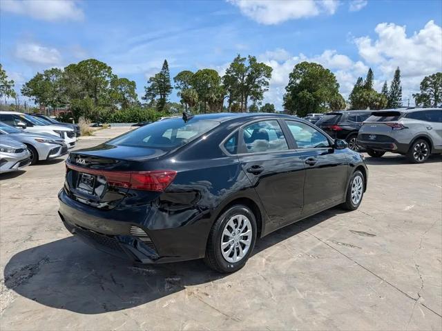 2023 Kia Forte LX