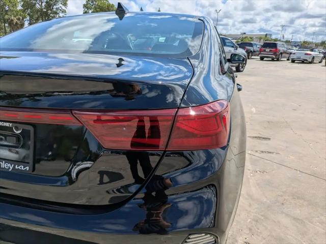 2023 Kia Forte LX