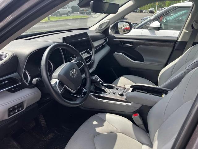 2022 Toyota Highlander Limited 2022 Toyota Highlander Limited
