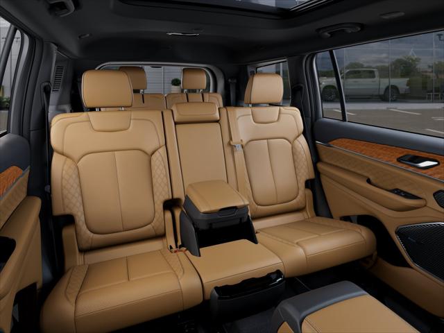2026 Jeep Grand Cherokee Summit 4x4