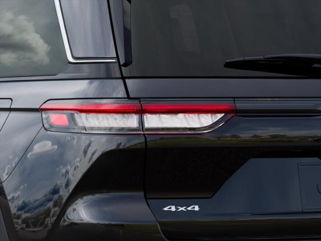 2026 Jeep Grand Cherokee Laredo 4x4