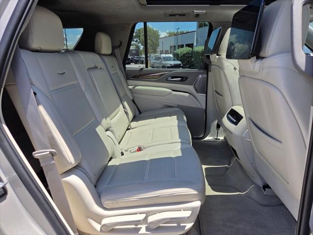 2023 Cadillac Escalade Sport Platinum