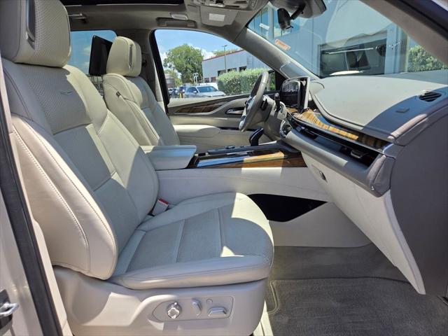 2023 Cadillac Escalade Sport Platinum