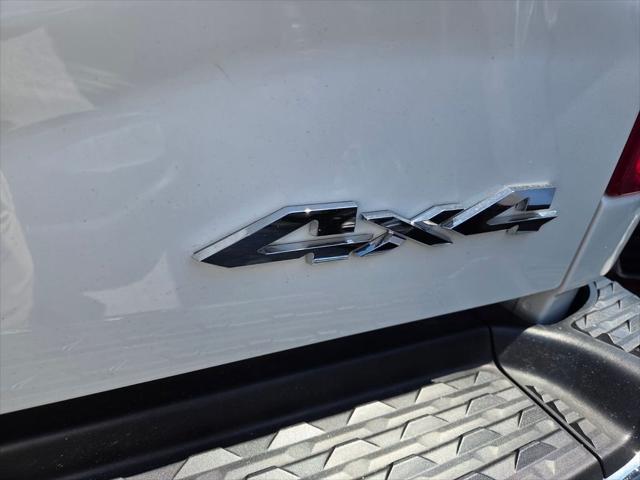 2024 Ram 3500 Tradesman Crew Cab 4x4 6'4" Box