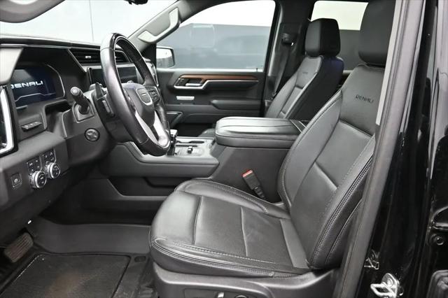2023 GMC Sierra 1500 4WD Crew Cab Short Box Denali