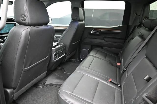 2023 GMC Sierra 1500 4WD Crew Cab Short Box Denali