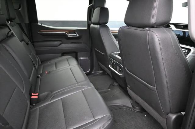 2023 GMC Sierra 1500 4WD Crew Cab Short Box Denali
