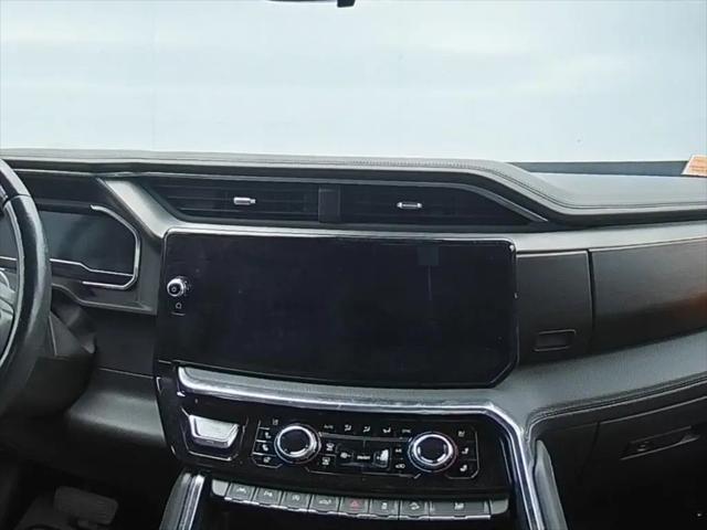 2023 GMC Sierra 1500 4WD Crew Cab Short Box Denali