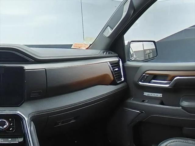 2023 GMC Sierra 1500 4WD Crew Cab Short Box Denali