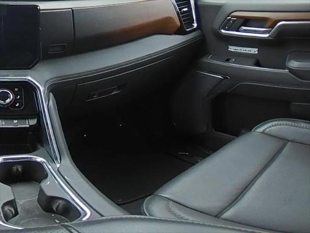 2023 GMC Sierra 1500 4WD Crew Cab Short Box Denali
