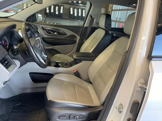 2023 GMC Terrain FWD SLT