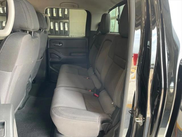 2025 Nissan Frontier Crew Cab SV 4x2