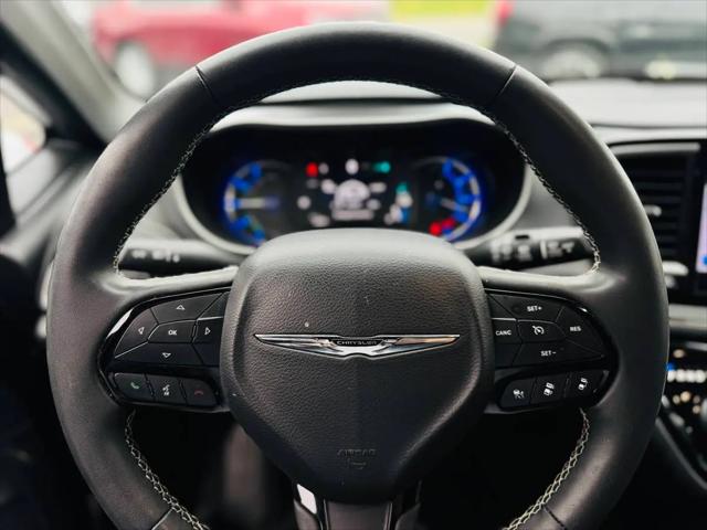 2022 Chrysler Pacifica Hybrid Touring L