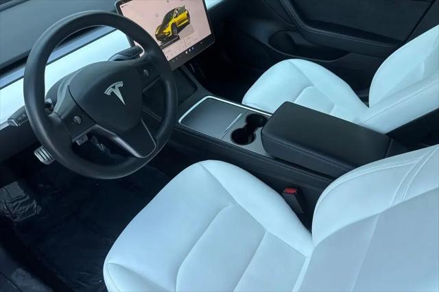 2022 Tesla Model 3 Rear-Wheel Drive