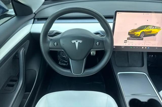 2022 Tesla Model 3 Rear-Wheel Drive