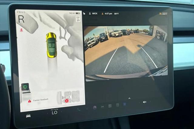 2022 Tesla Model 3 Rear-Wheel Drive