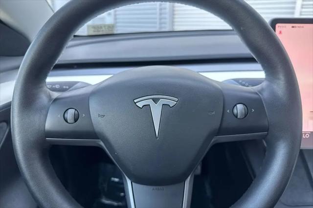 2022 Tesla Model 3 Rear-Wheel Drive