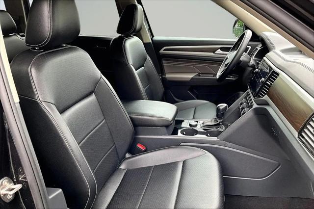 2023 Volkswagen Atlas 3.6L V6 SE w/Technology