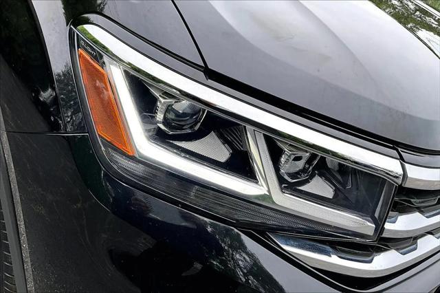 2023 Volkswagen Atlas 3.6L V6 SE w/Technology