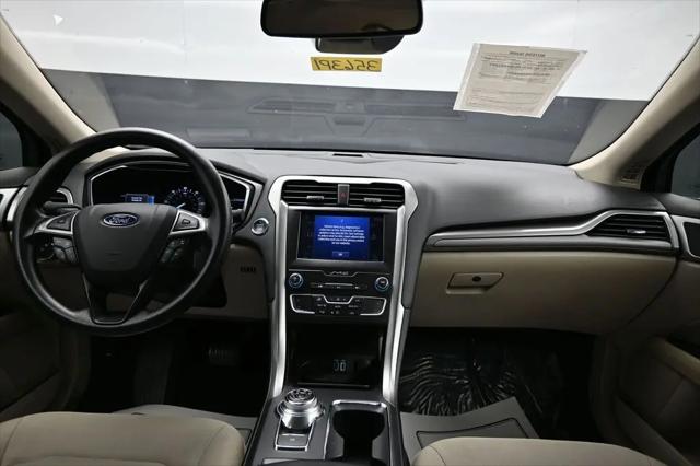 2020 Ford Fusion Hybrid SE