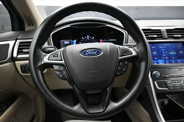 2020 Ford Fusion Hybrid SE