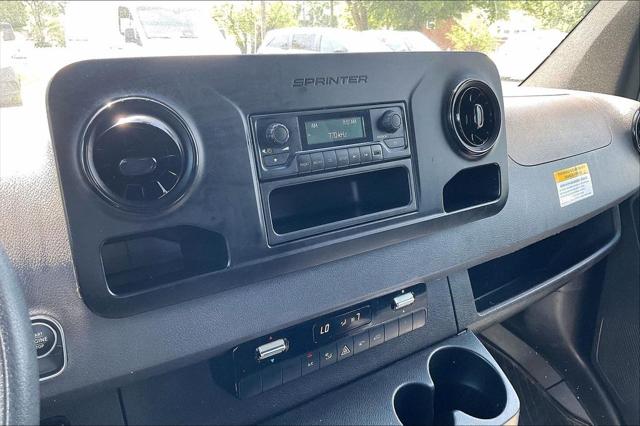 2023 Mercedes-Benz Sprinter 2500 Standard Roof 4-Cyl Gas