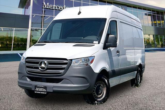 2023 Mercedes-Benz Sprinter 2500 Standard Roof 4-Cyl Gas