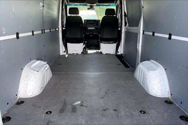 2023 Mercedes-Benz Sprinter 2500 Standard Roof 4-Cyl Gas