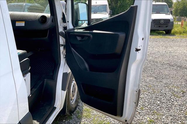 2023 Mercedes-Benz Sprinter 2500 Standard Roof 4-Cyl Gas