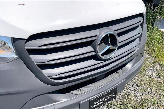 2023 Mercedes-Benz Sprinter 2500 Standard Roof 4-Cyl Gas