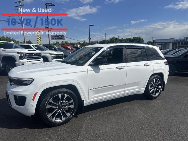2023 Jeep Grand Cherokee Overland 4x4 2023 Jeep Grand Cherokee Overland 4x4