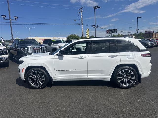 2023 Jeep Grand Cherokee Overland 4x4 2023 Jeep Grand Cherokee Overland 4x4