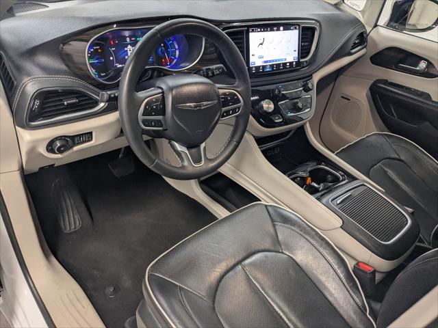 2023 Chrysler Pacifica Hybrid Limited