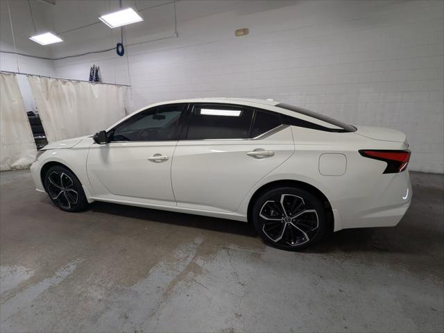 2023 Nissan Altima SR Intelligent AWD