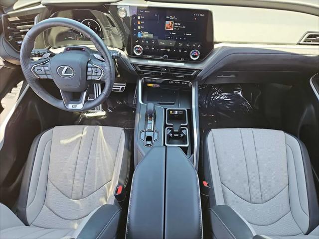 2025 Lexus TX 500h F SPORT Premium