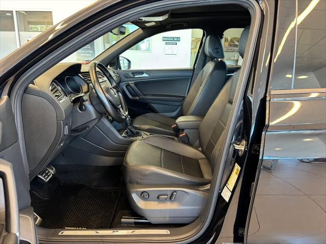 2020 Volkswagen Tiguan 2.0T SE R-Line Black
