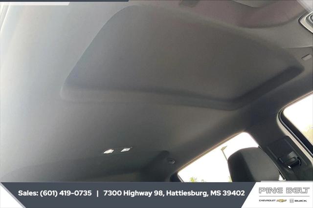 2025 Chevrolet Silverado 1500 4WD Crew Cab Standard Bed LT