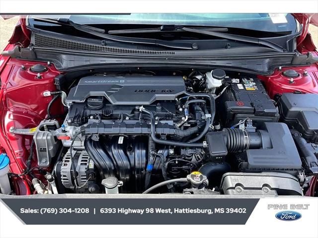 2024 Hyundai Elantra SE
