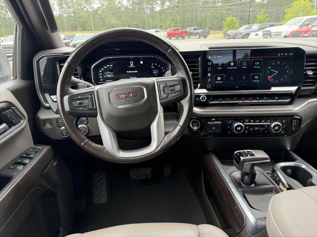 2022 GMC Sierra 1500 4WD Crew Cab Short Box SLT